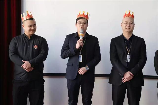 乾港生日會(huì ) 乾港生日會(huì )