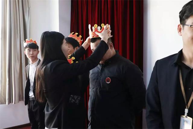 乾港生日會(huì ) 乾港生日會(huì )